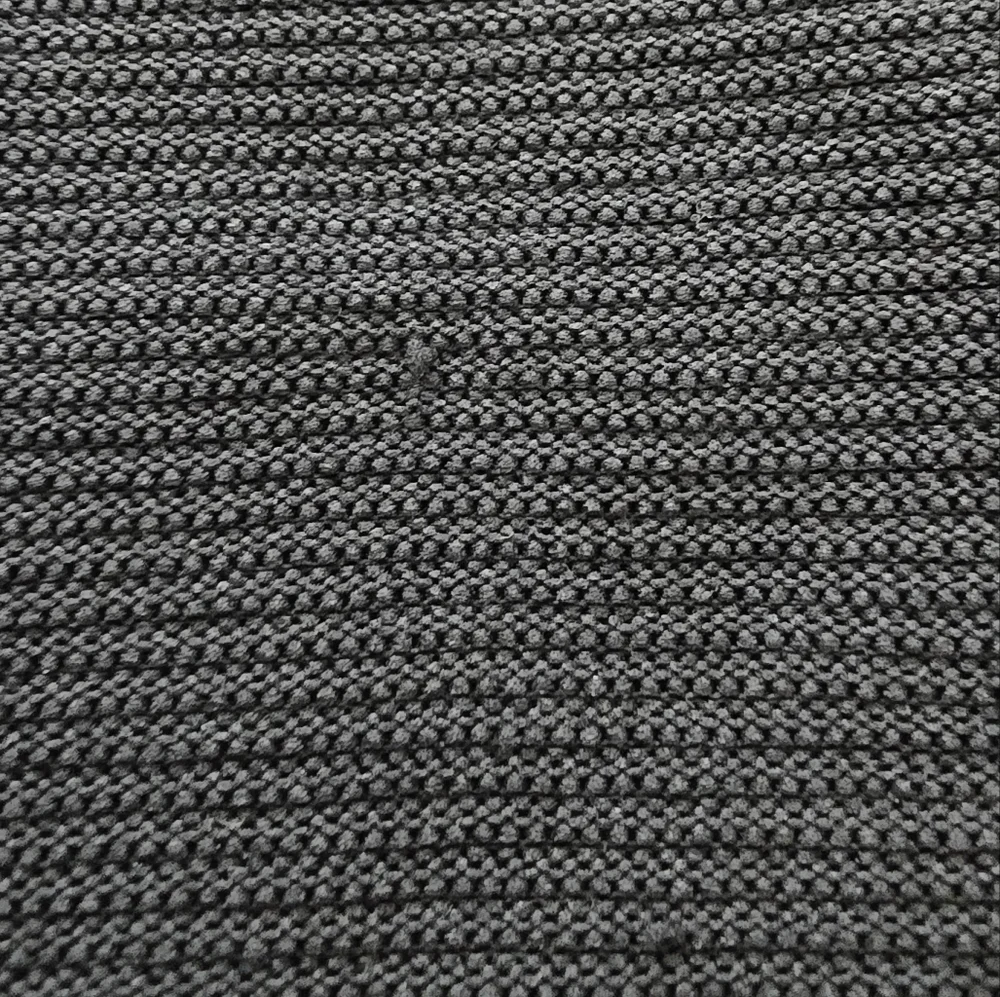 Under Armour intelliknit phantom Women's Black Sweater‎ size MD coldgear